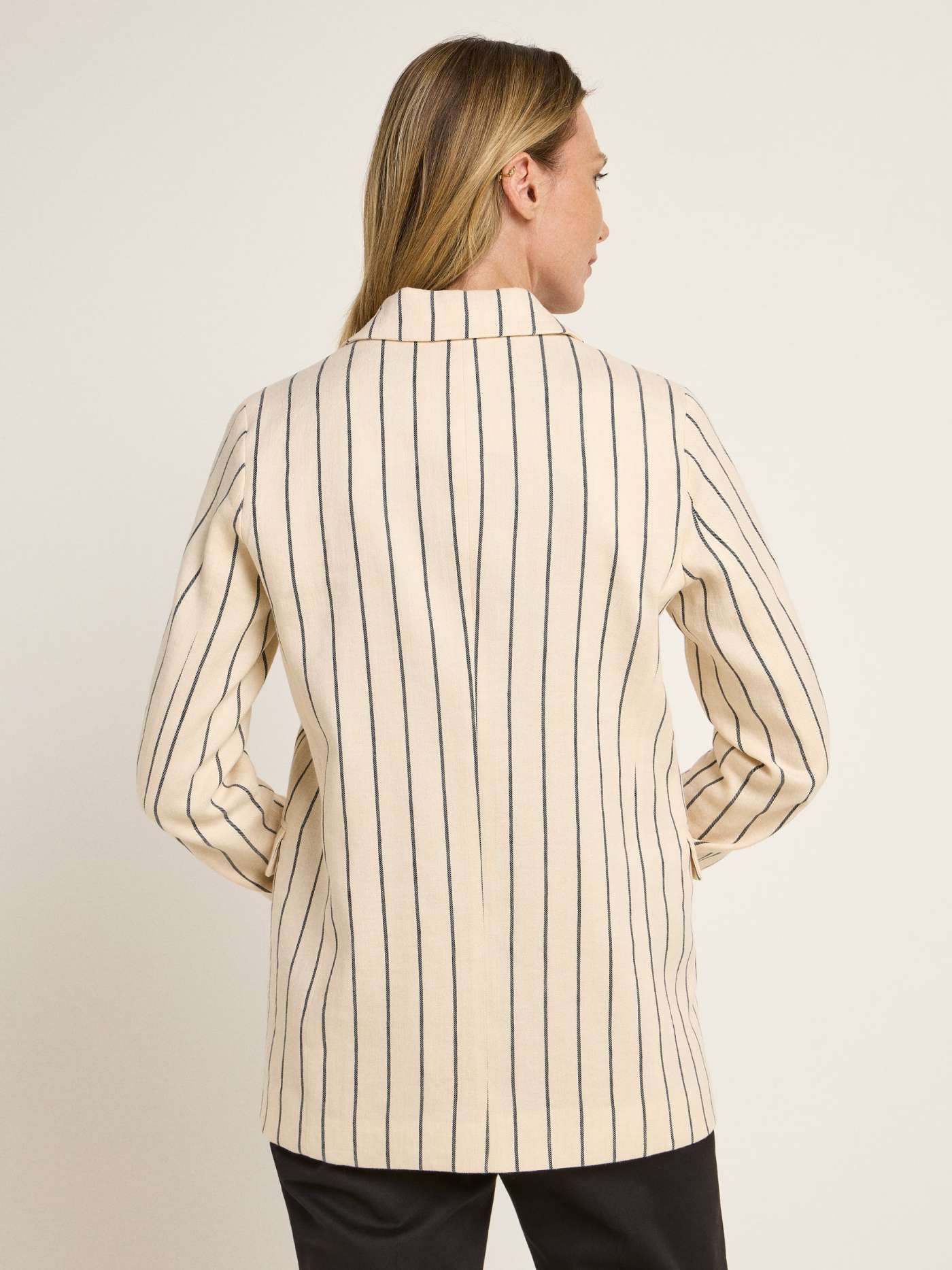 Lanius Streifenblazer