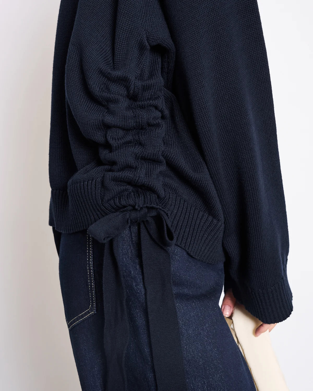 Jan'n June Pullover Caper Tie