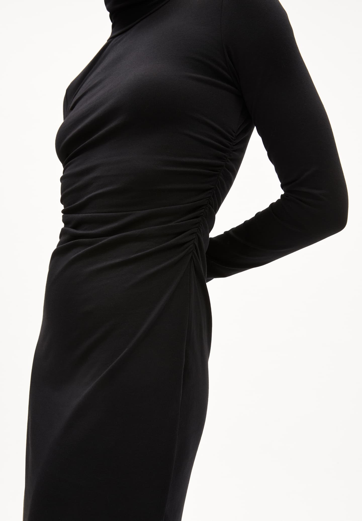 Armedangels Kleid Adaaja Longsleeve