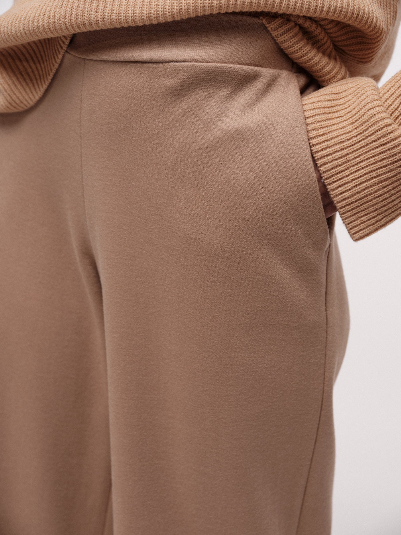 LANIUS_AW21_12941-00_Culotte_camel_03.jpg