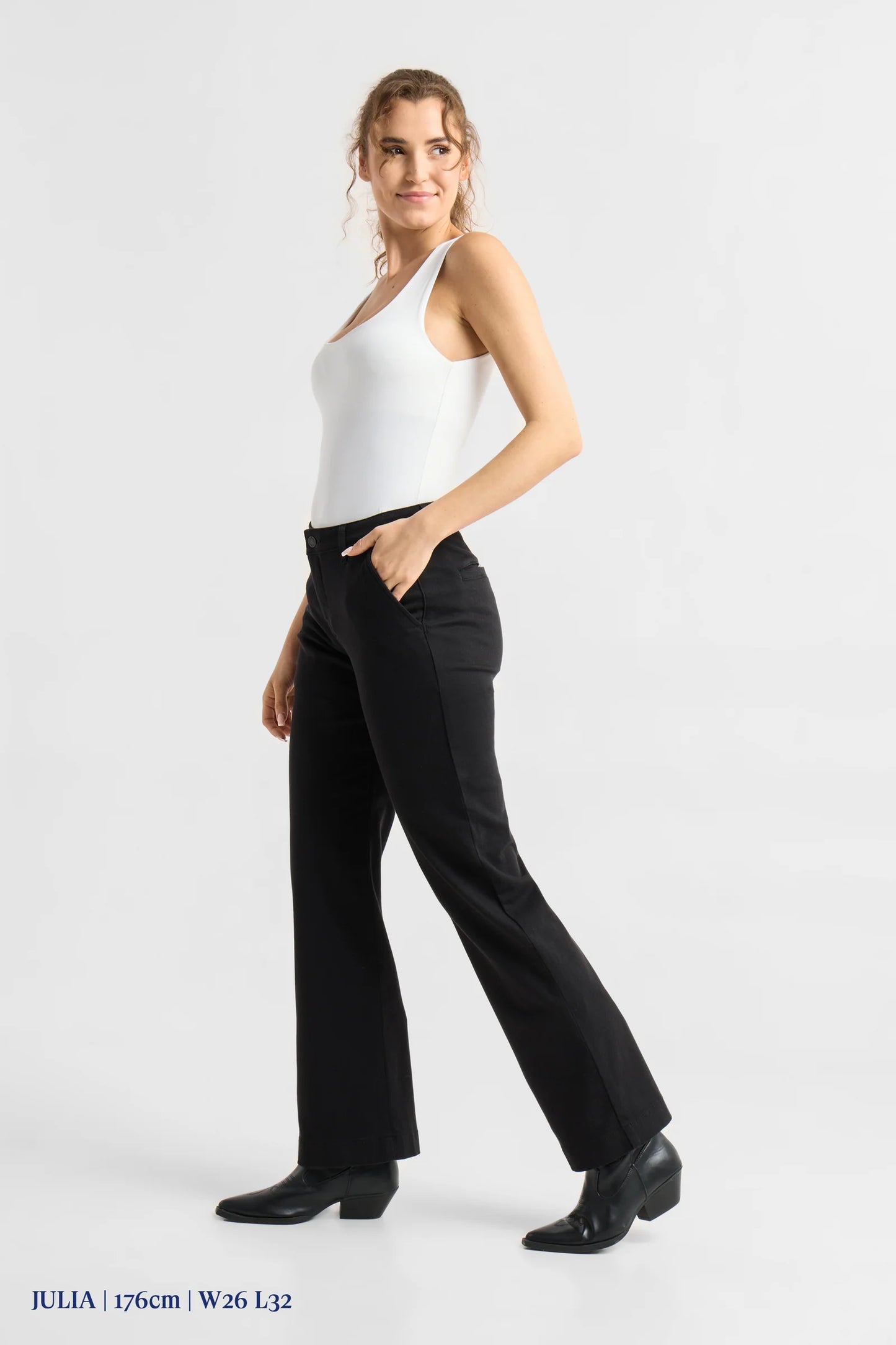 Dawn Jeans Cosma Flared Chino