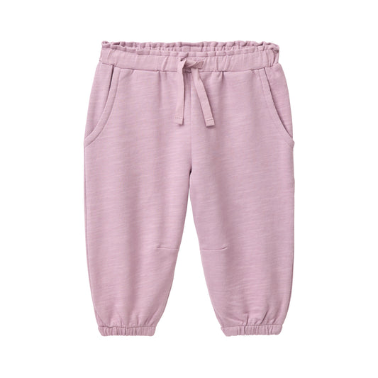 People wear organic Baby Sweathose dunkelmalve