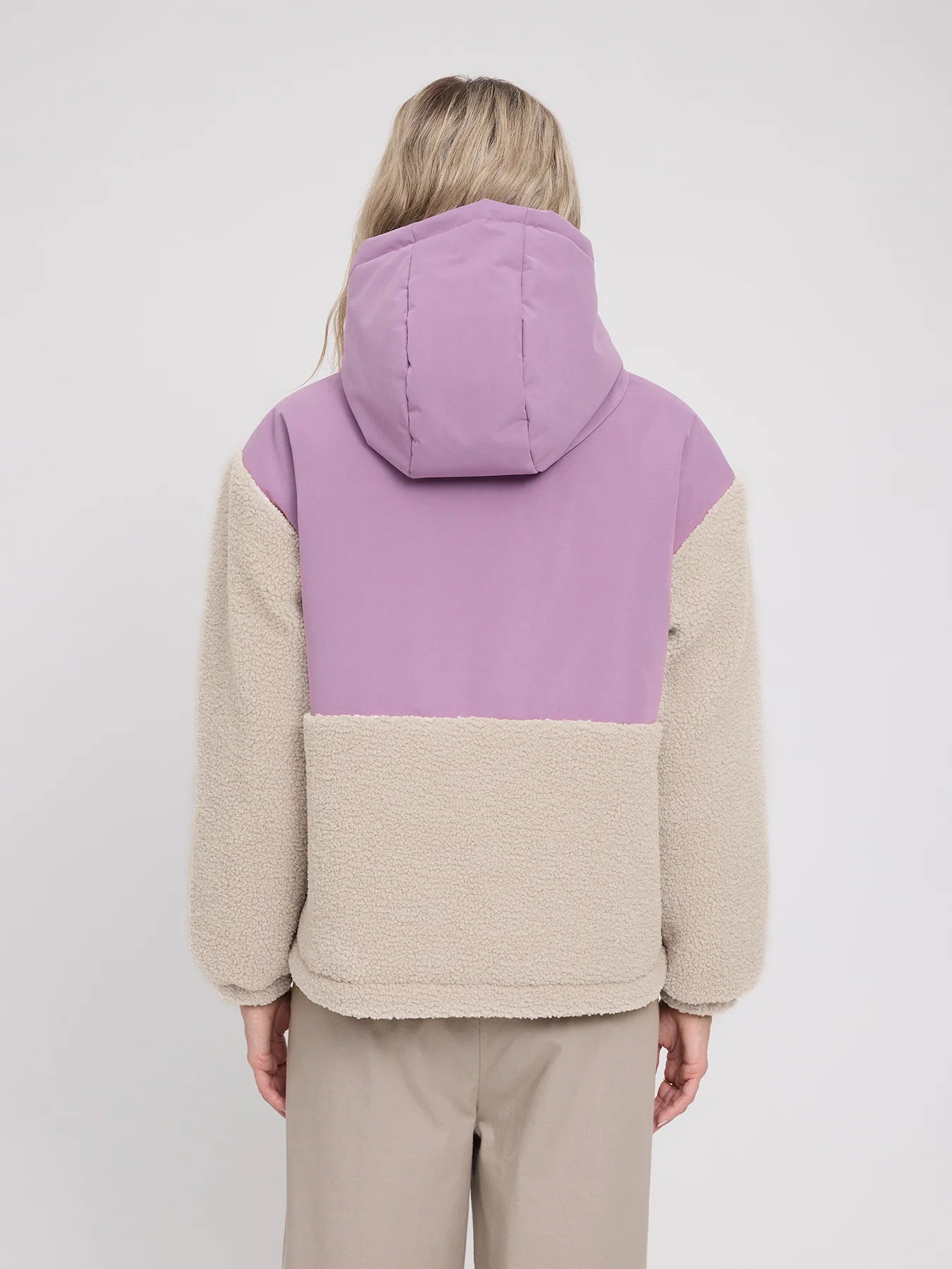 Mazine Jacke Fabric Blocking