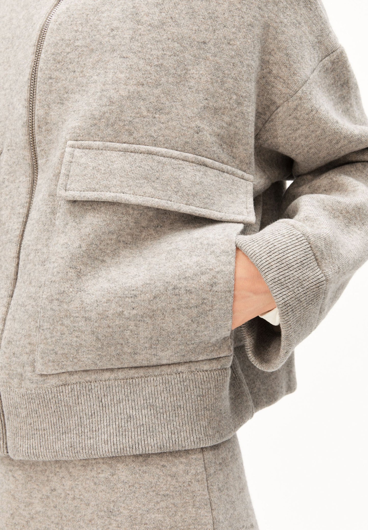Armedangels Jacke aus Bio-Wolle und Bioi-Baumwolle