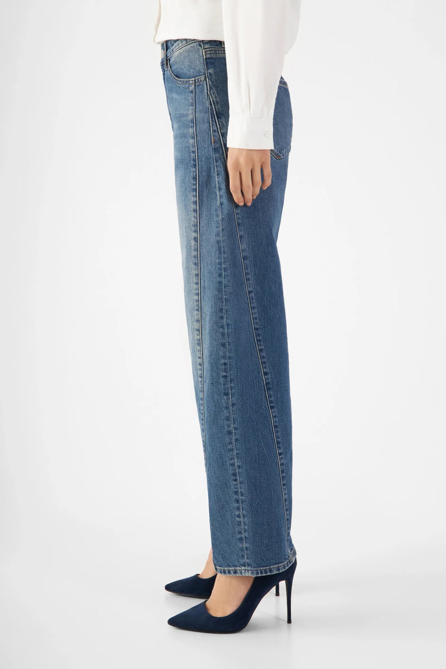 Dawn Jeans Ash Cutline