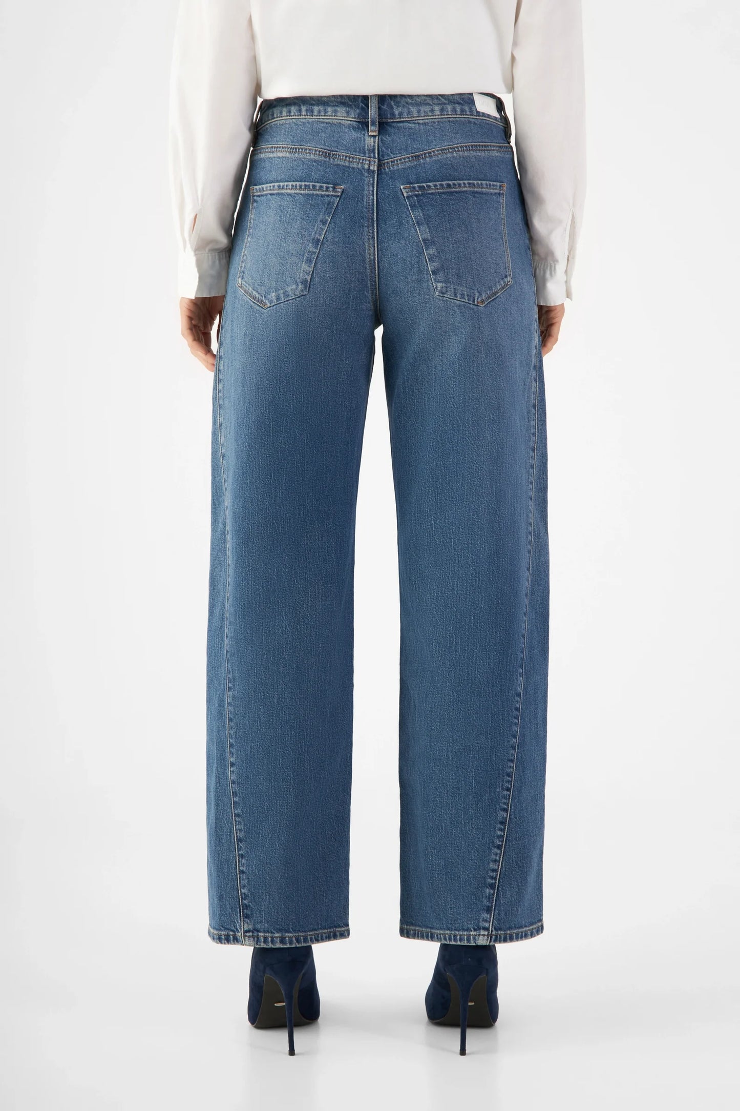Dawn Jeans Ash Cutline