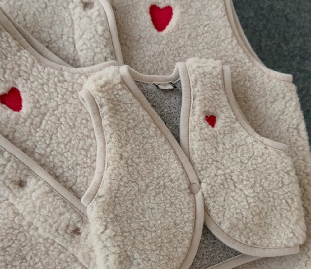 Alwero Weste aus Wolle Lulu Baby Special Edition mit Herz