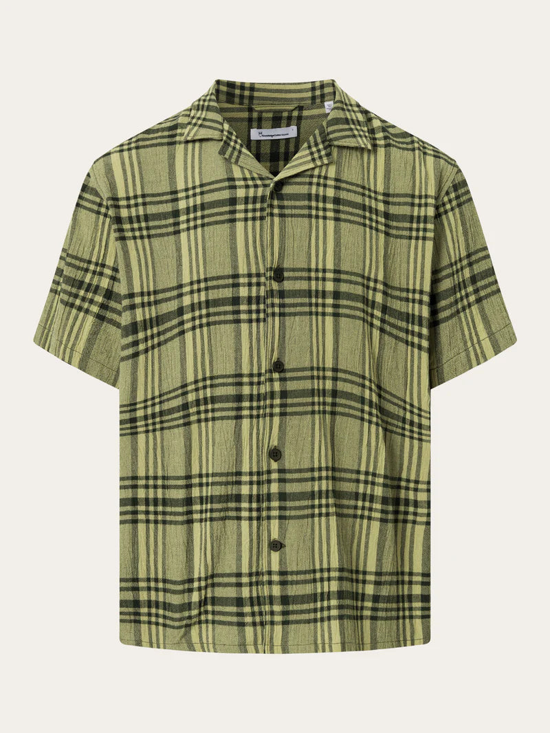 KnowledgeCotton Apparel Boxed fit short sleeved checkered light shirt