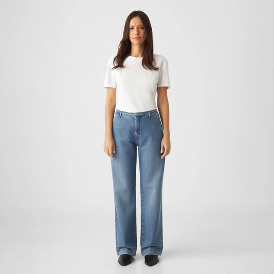 Dawn Jeans Glow