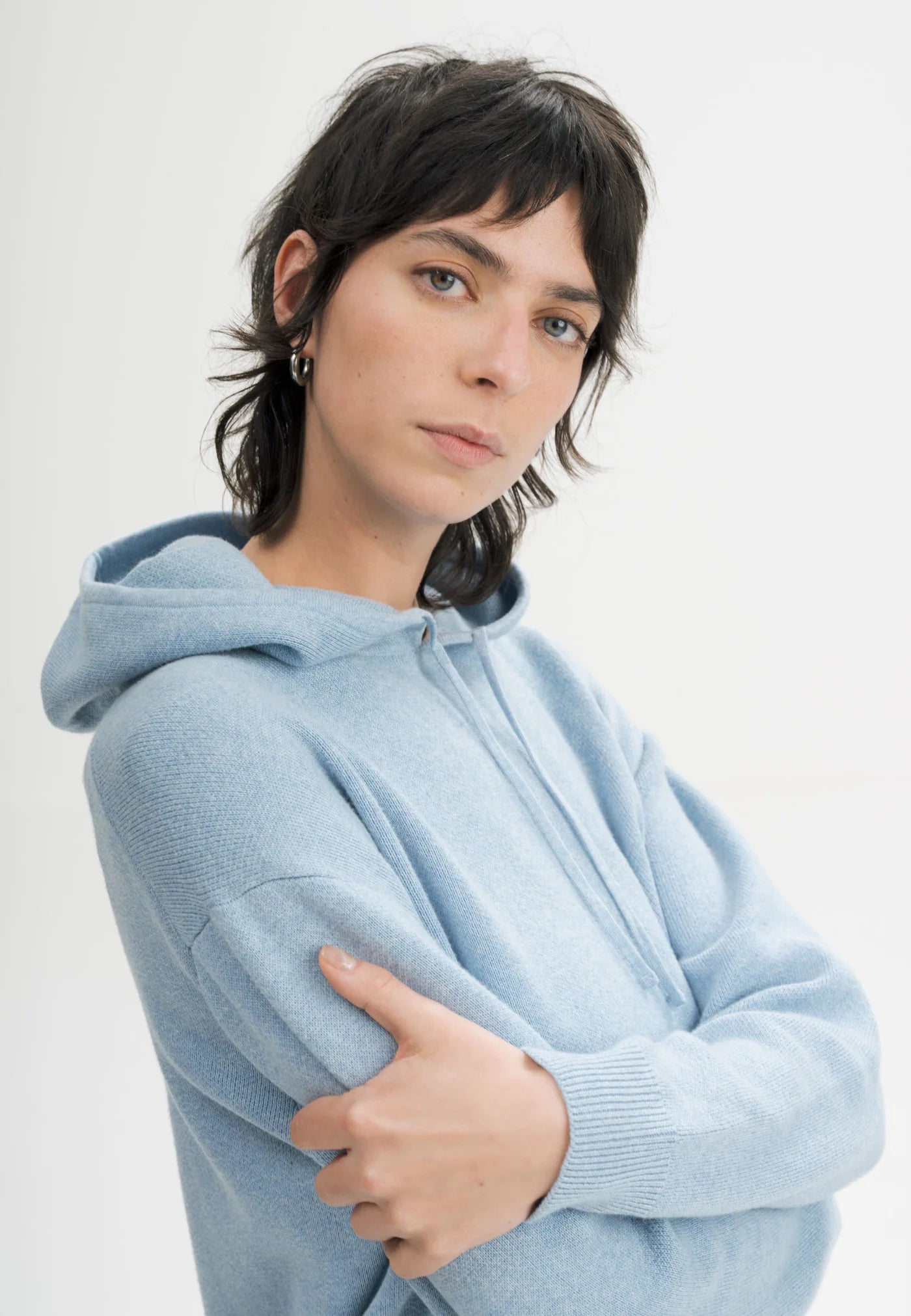 Melawear Pullover Janisha mit Kapuze