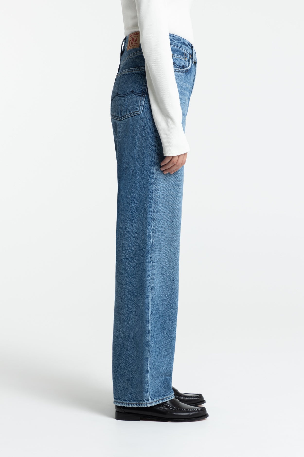 Kings of Indigo Jeans Liora