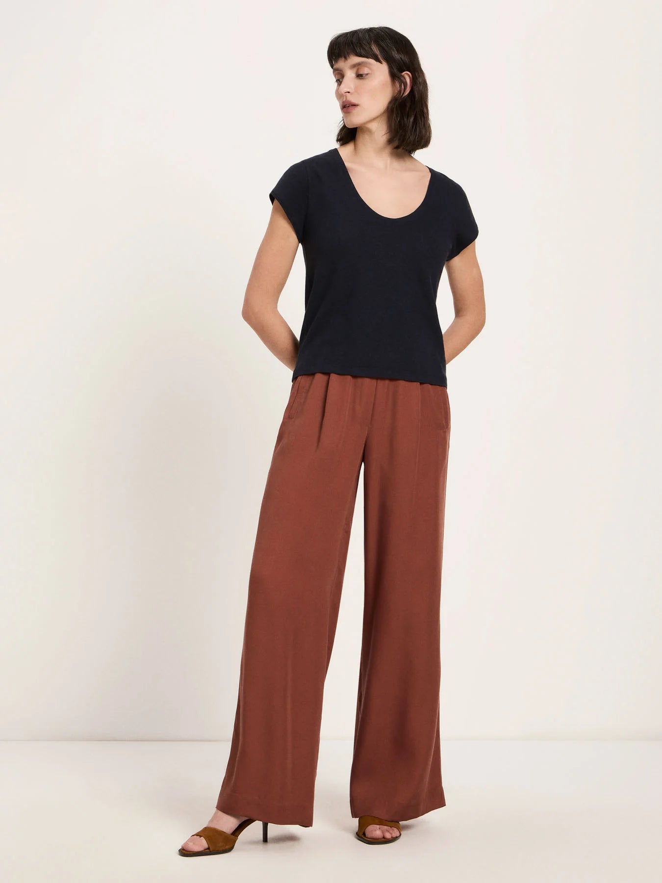 Lanius Shirt mit tiefem Ausschnitt