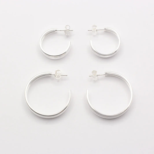 Jewelberry Kreole Three Lines Hoop