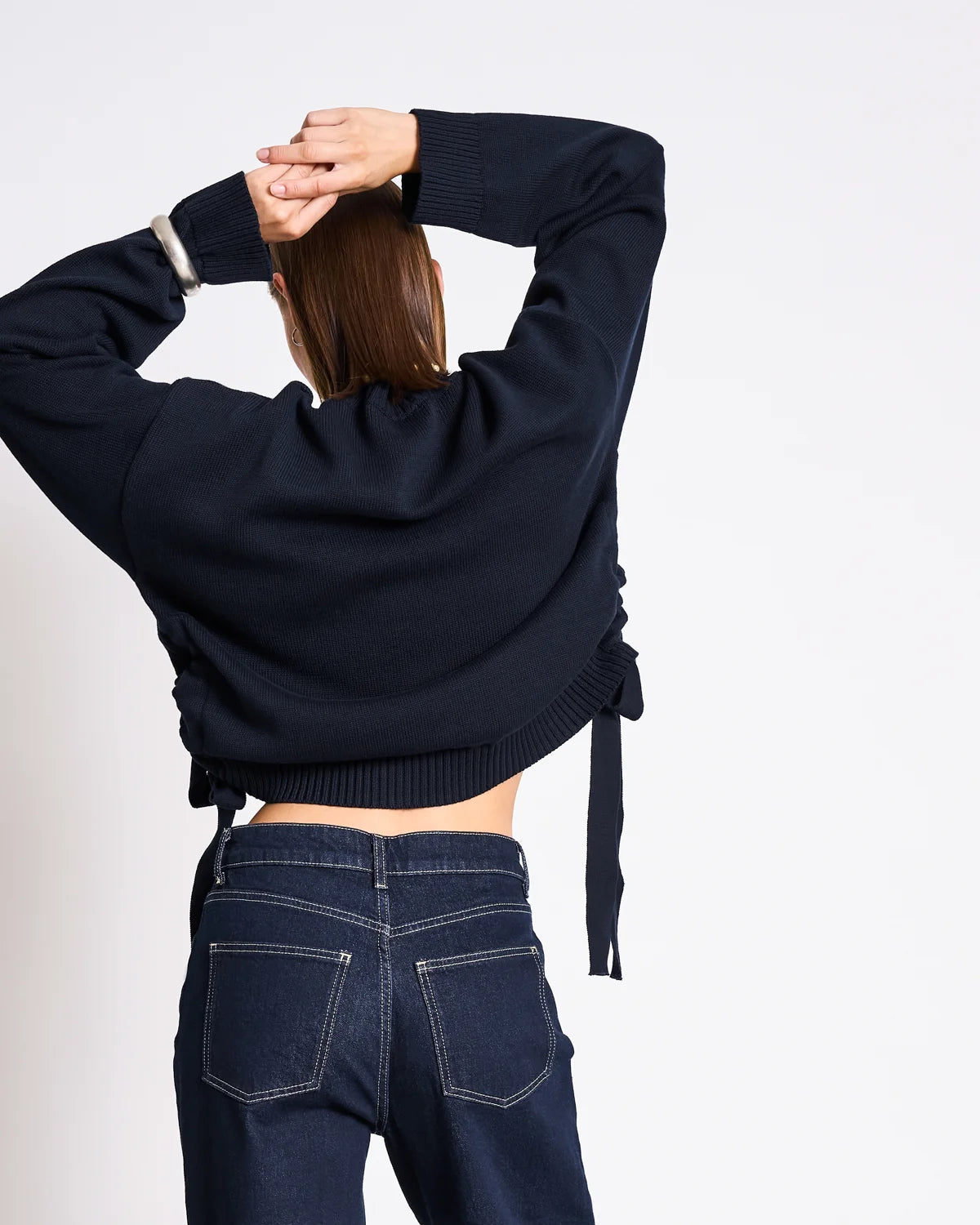 Jan'n June Pullover Caper Tie
