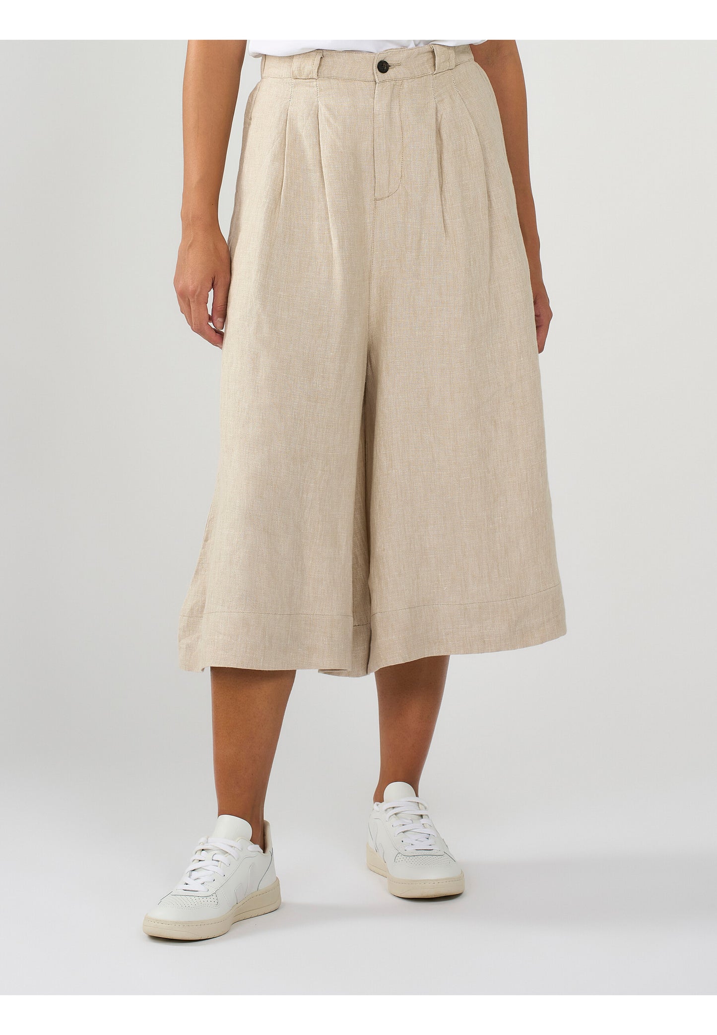 KnowledgeCotton Apparel Natural linen baggy shorts - GOTS/Vegan